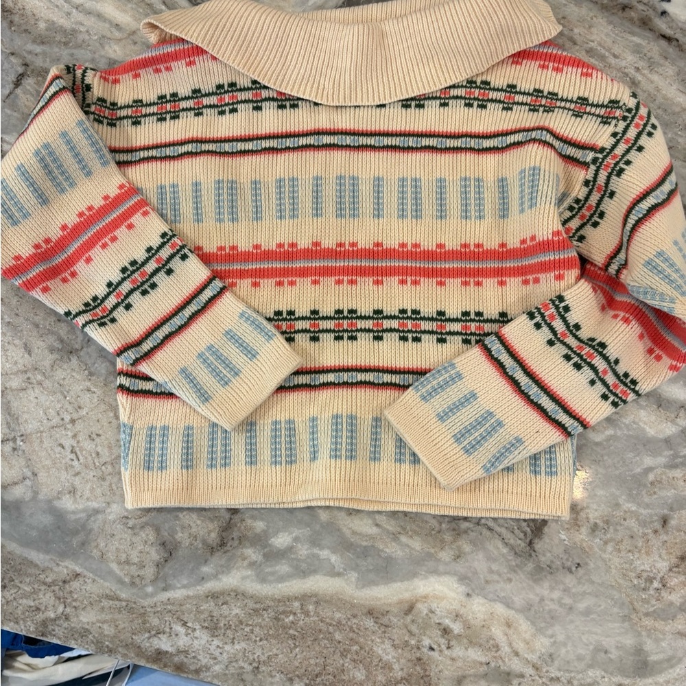 Vintage women merino wool sweater